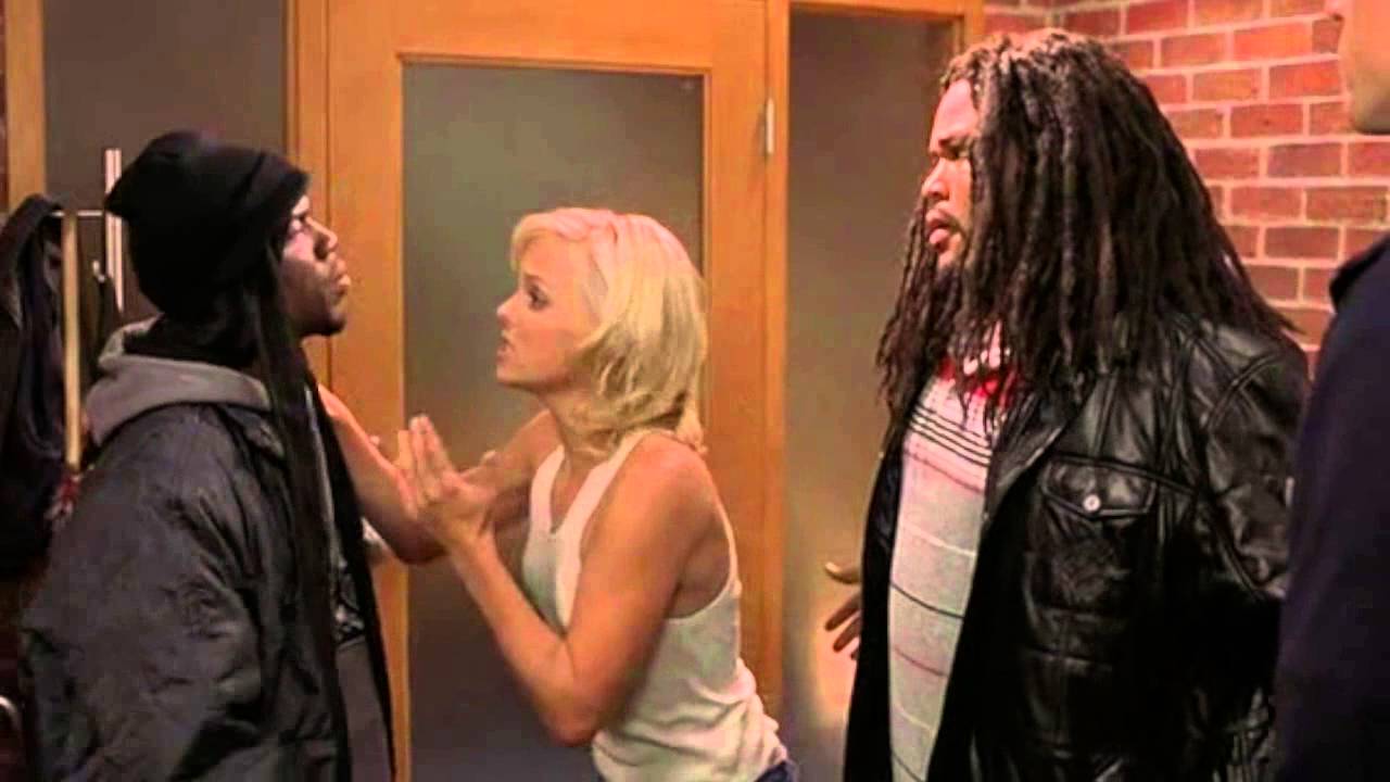 Scary Movie 3 Wake Up Dead