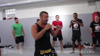 Sityodtong Muay Thai: Reverse upward elbow