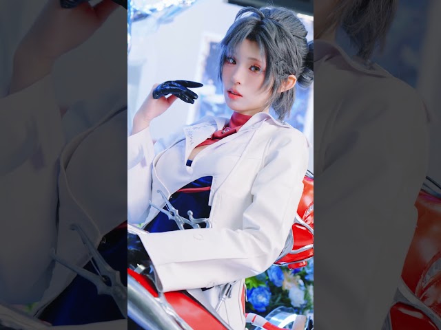【COS】「君は俺が守る」網紅：糖醋小排骨 in 白銀の城 #コスプレ