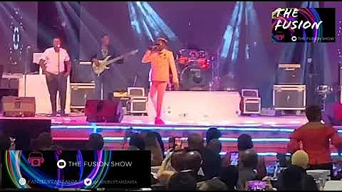 MARIOO ALIVYOSUPRISE STAGE USIKU WA KOFFI OLOMIDE LIVE IN DAR #KwaMahabaYaRhumba