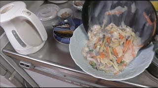 幸運な病のレシピ（ 879 ）夜：白菜と鳥のクリーム煮、餃子