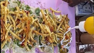 Famous Afgani Burger in Hayatabad Peshawar - Taraskun pakhlay