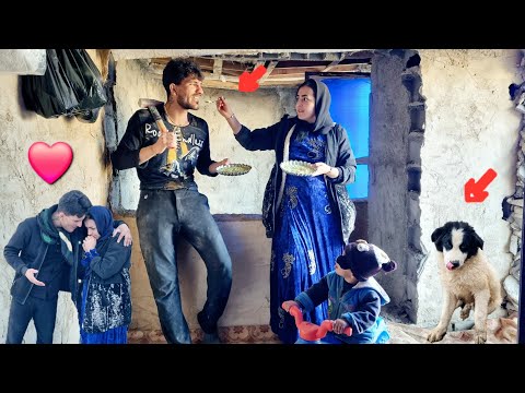 \"Everyday life in the Peren family. 📚📔Samira, the family