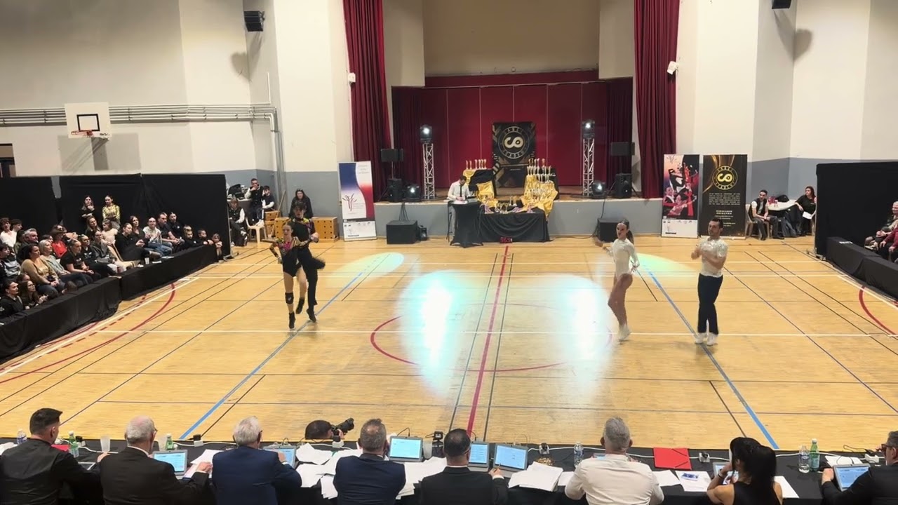 Demi finale contact style 