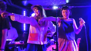 Stella Donnelly &quot;Die&quot; (4K) Paris 18/04/2019