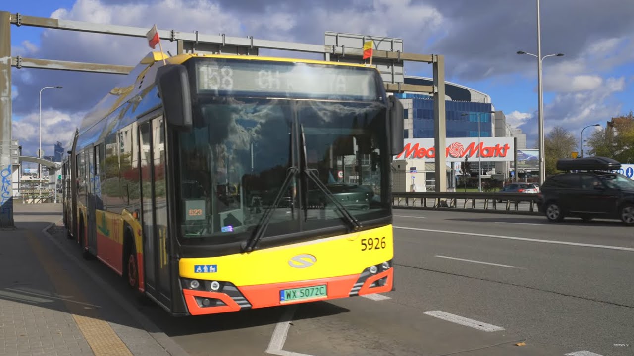 Poland, Warsaw, bus 158 ride from Berestecka to CH Reduta