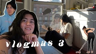 a mouse in my house panic, winter solstice and Christmas: NYC VLOGMAS EPS. 3
