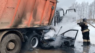 20 Dangerous Fastest Truck & Car Driving Fails - Idiots Heavy Equipment Incident on the Bad Roads