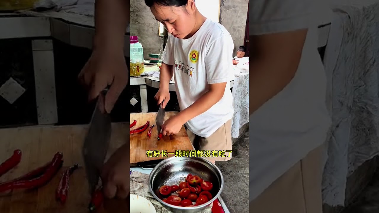 今天趁老妈不在家偷偷干活，她回来看见会夸我吗？😁😁😁 #记录真实生活 #二胎妈妈 #农村生活