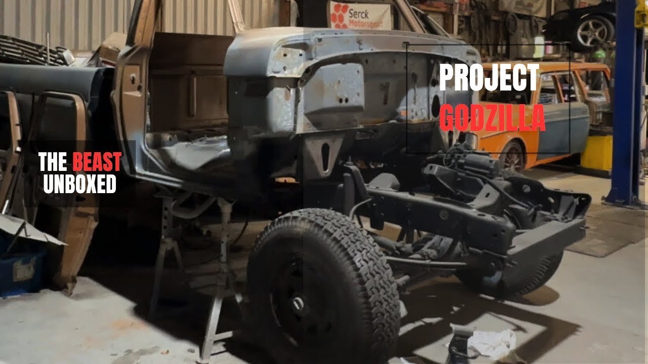 Ford F250 Highboy Godzilla - Unboxing & First Look | Episode 1