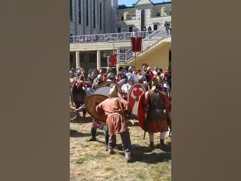 "Сердика е моят Рим" - първо издание - бойна сцена - YouTube