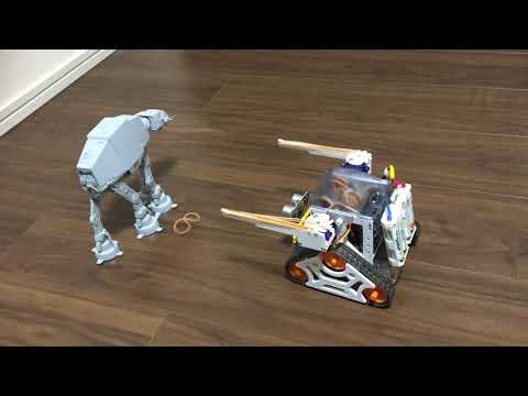 Tamiya crawler robot with two 5-round rubber band guns/カムロボに電動5連発 輪ゴム銃を2基装備