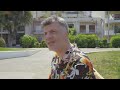 Μια βόλτα με τον Φοίβο Δεληβοριά | Η ΚΑΘΗΜΕΡΙΝΗ
