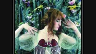 Florence & The Machine - Kiss With A Fist - YouTube