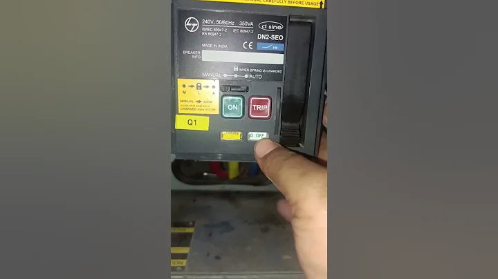 Motorized MCCB manual charging & on/off operation #abb #schneider #lnt #bch #cns #siemens #shorts