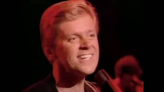 Paul Anka and Peter Cetera ☆Chicago☆Hold me till the corning comes 