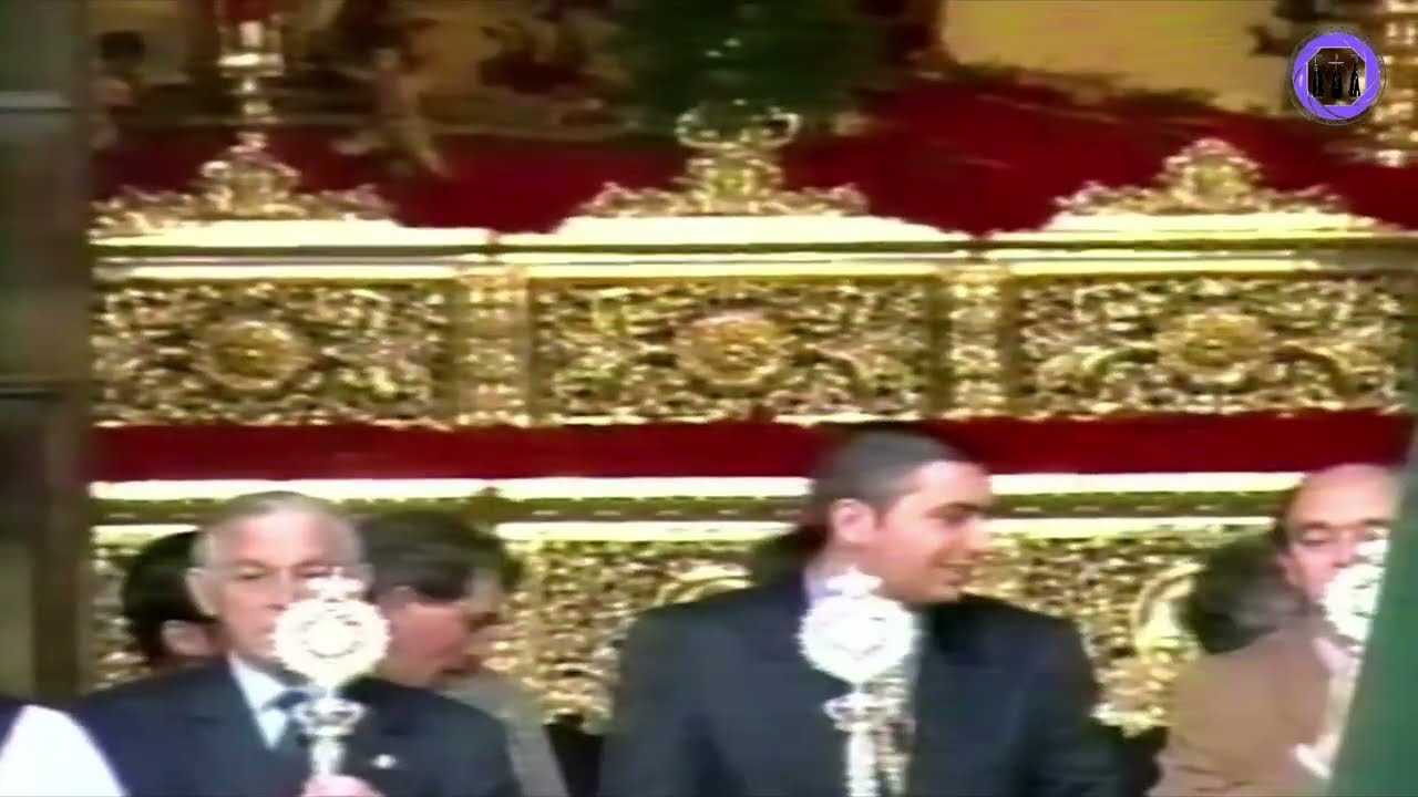 VIERNES SANTO - VERA CRUZ | PLAZA DE JESÚS NAZARENO - CHICLANA AÑO 2000