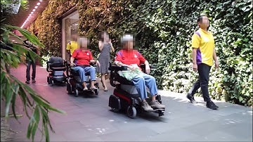 Follow-Me Wheel Chair "Garoo" PoC at Jewel Changi