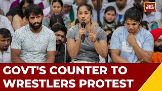 Wrestlers Protest Politicised Govts 10 Point Counter To Wrestlers Demands  Watch This Report