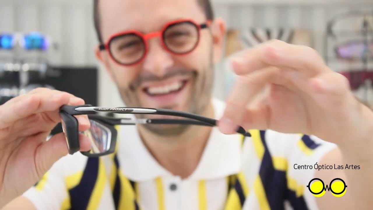 Gafa deportiva graduada para graduaciones altas || centro óptico LAS ARTES