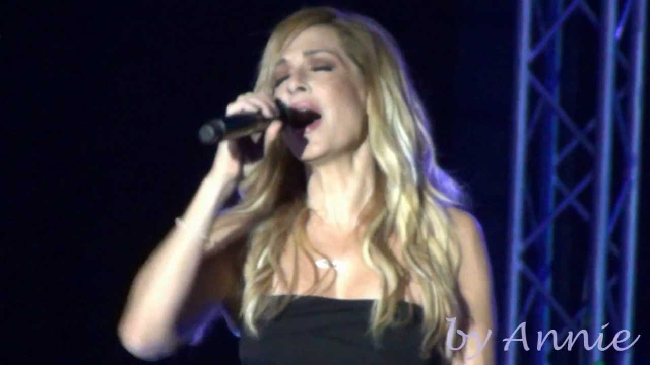 Anna Vissi - Τέσσερα τζιαι τέσσερα & Γιασεμί, 25.9.11