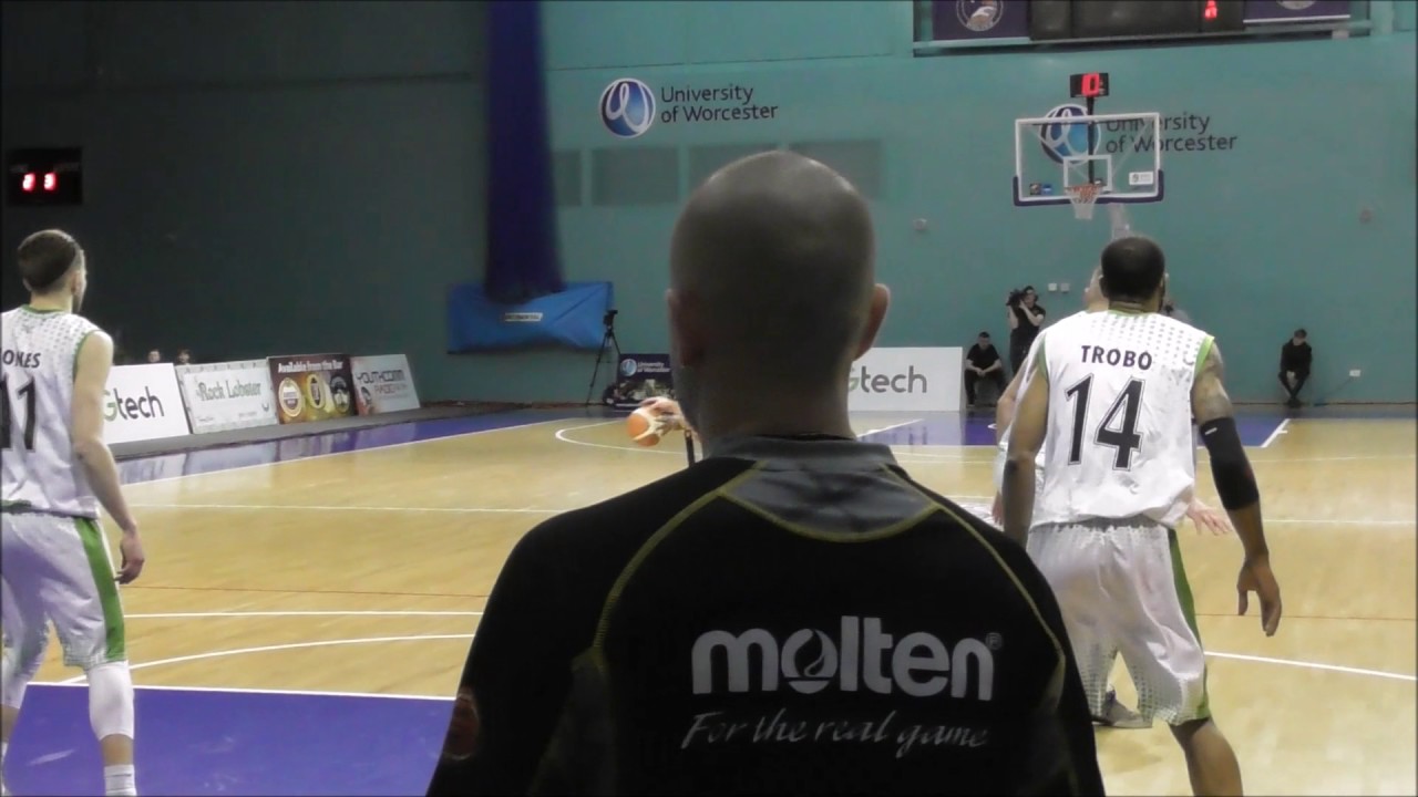 Danny Huffor 3 Off Trevor Setty Assist Worcester Wolves vs Manchester Giants BBL 10 2 17