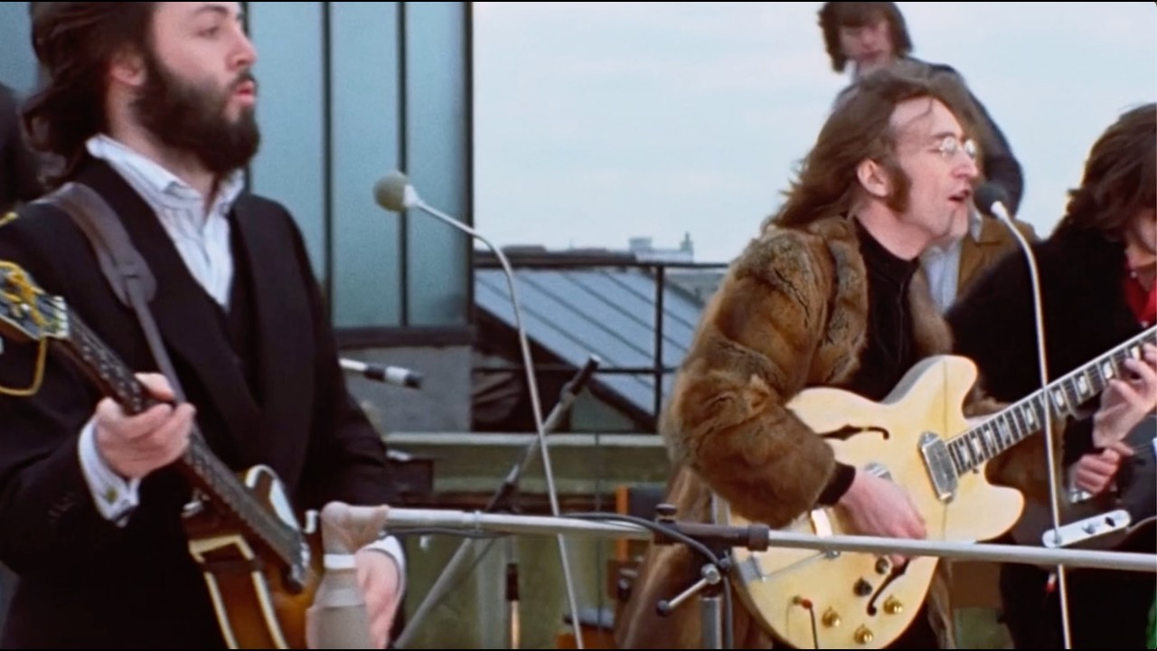 The Beatles - Rooftop Concert (30/1/1969) - YouTube
