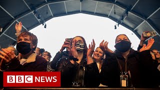 'Experimental' music festival takes place in Netherlands - BBC News