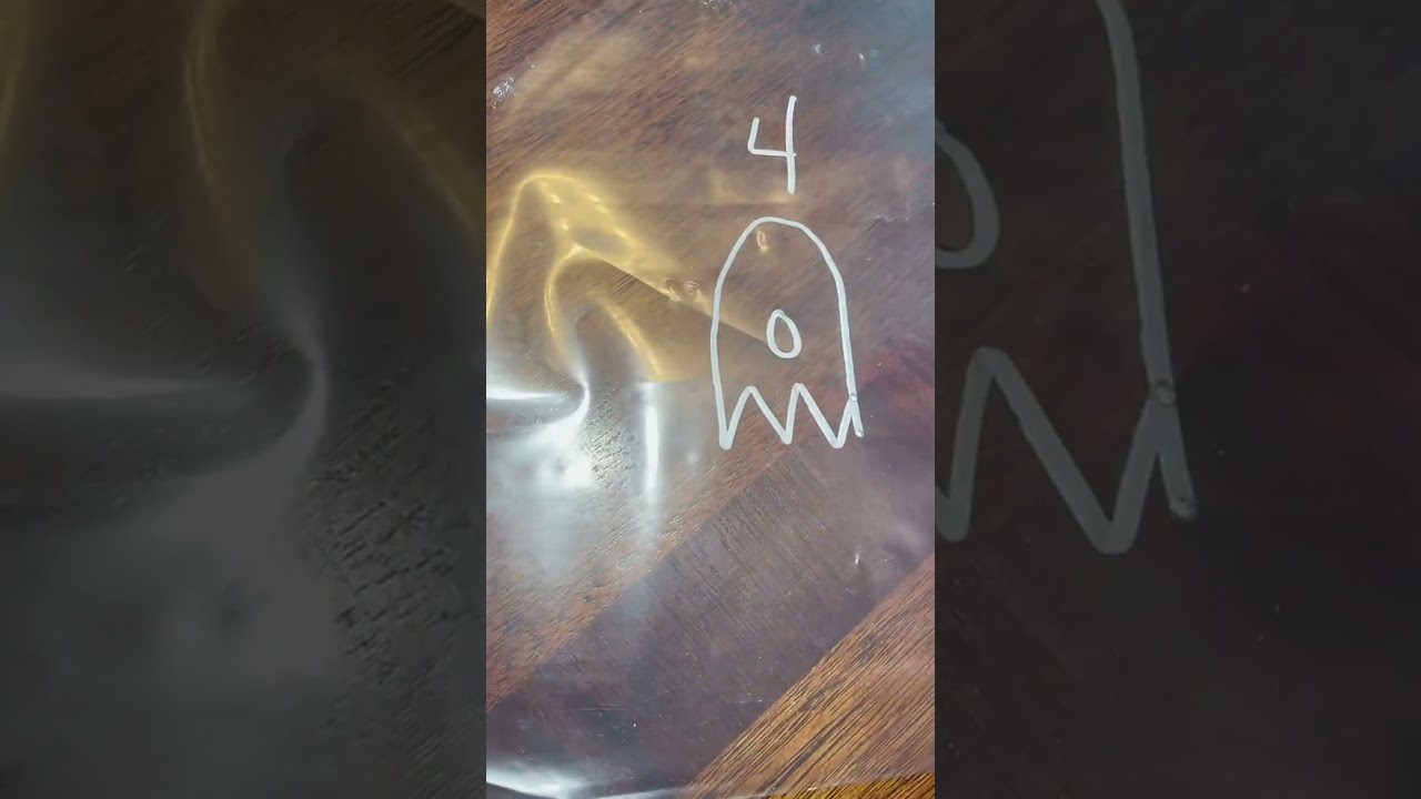 DIY Toddler Halloween Craft with Googly Eyes & Gel 