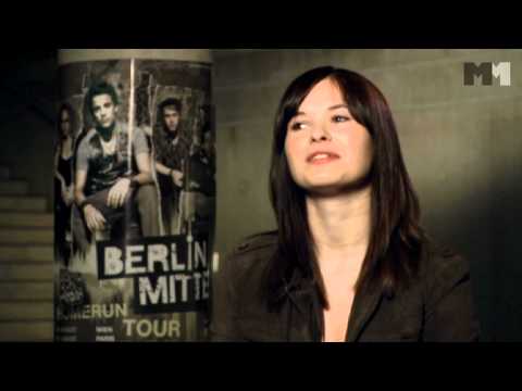 Groupies Bleiben Nicht Zum Fruhstuck Anna Fischer Lila Uber Kostja Ullmann Youtube