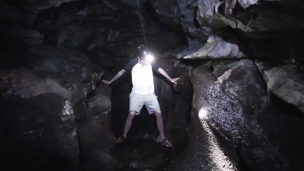 caving in kingsdale back in July 2021