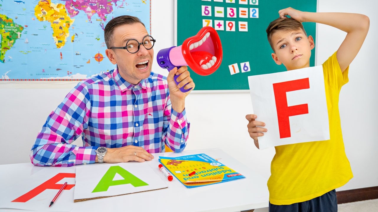 Viis last õpivad koolis sõpruse väge!🌸🩷