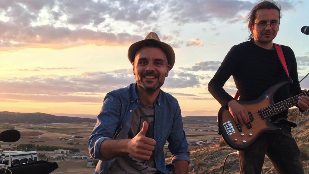 Total Niebla - Edimburgo Arde