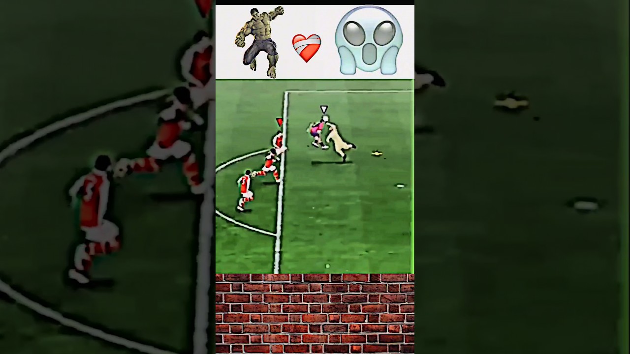 Long Pass Gone Wrong 😤 ( HulK GK )💪🤯💨 