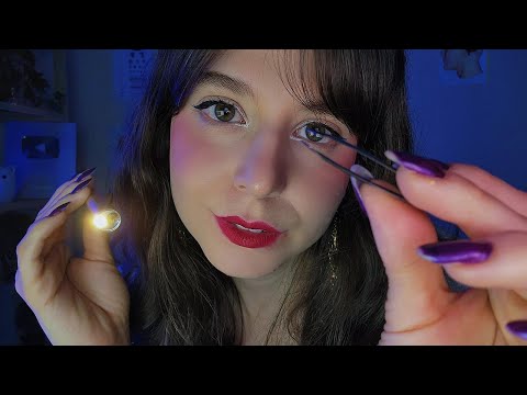 ASMR removendo pelo do seu rosto