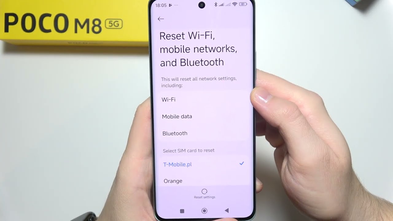 POCO M8: Как сбросить настройки мобильной сети