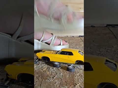 Plastic model car crushed with Wedged sandals #asmrcrunch #modelcarcrush #Pebbles #asmrcrush