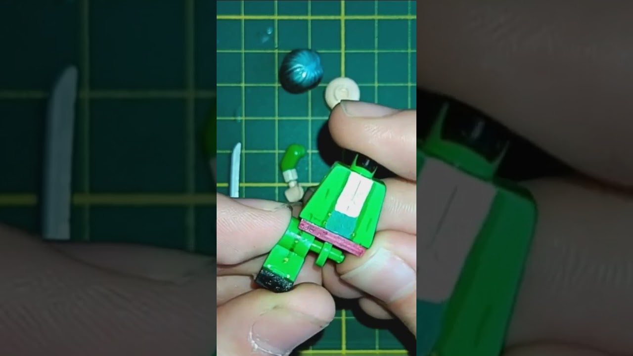 I made Zoro from One Piece in Lego