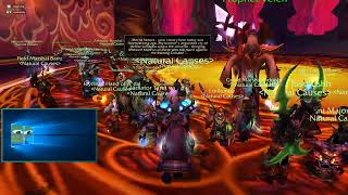 5 minutes of waiting for our hunter to equip the legendary Thori'dal, the Stars' Fury