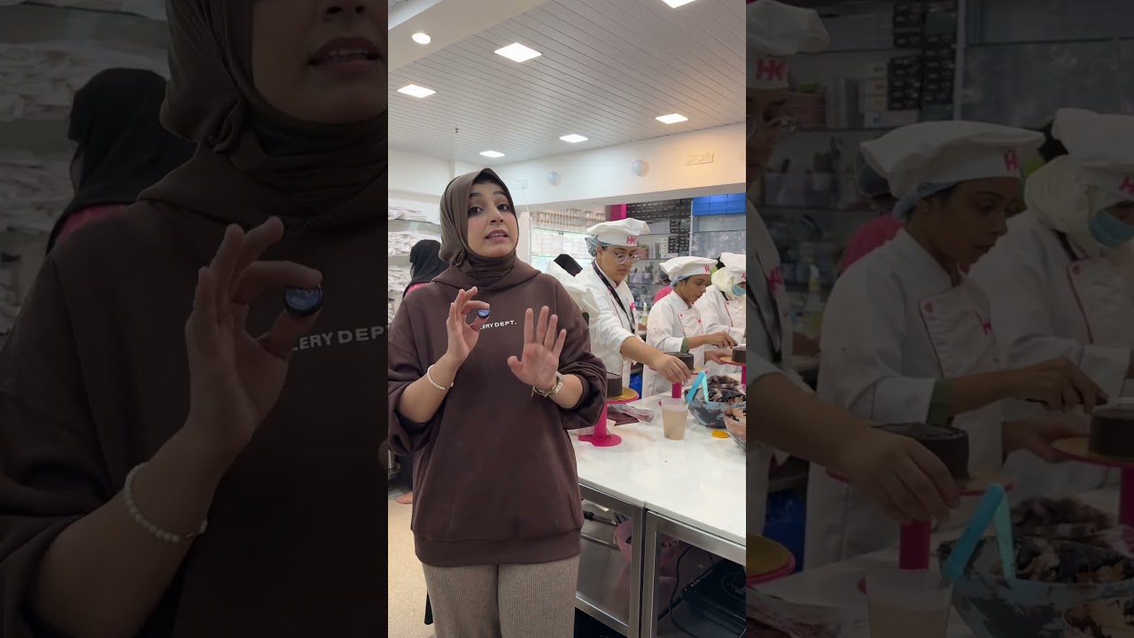 Free Chocolate Cake| Quick Icing| Quick Designing| Nozzel Work❤️