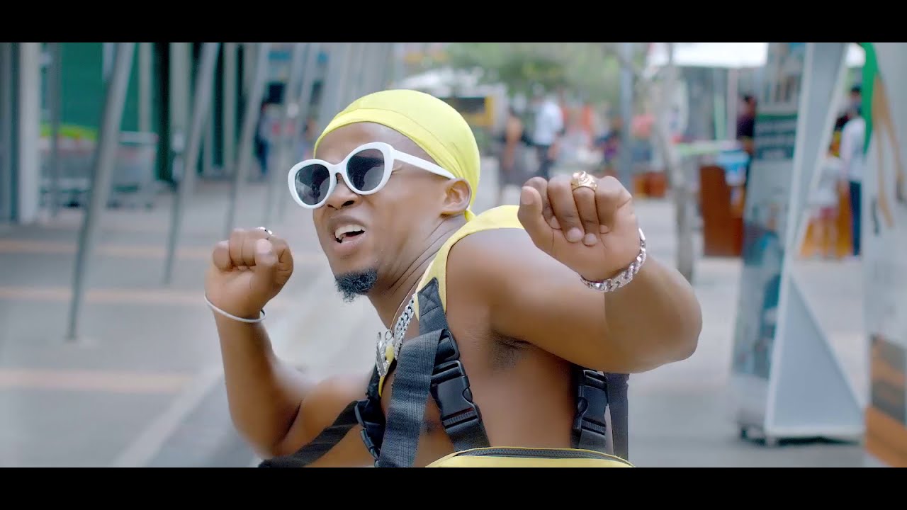 Raiven - Démodé (Clip Officiel)