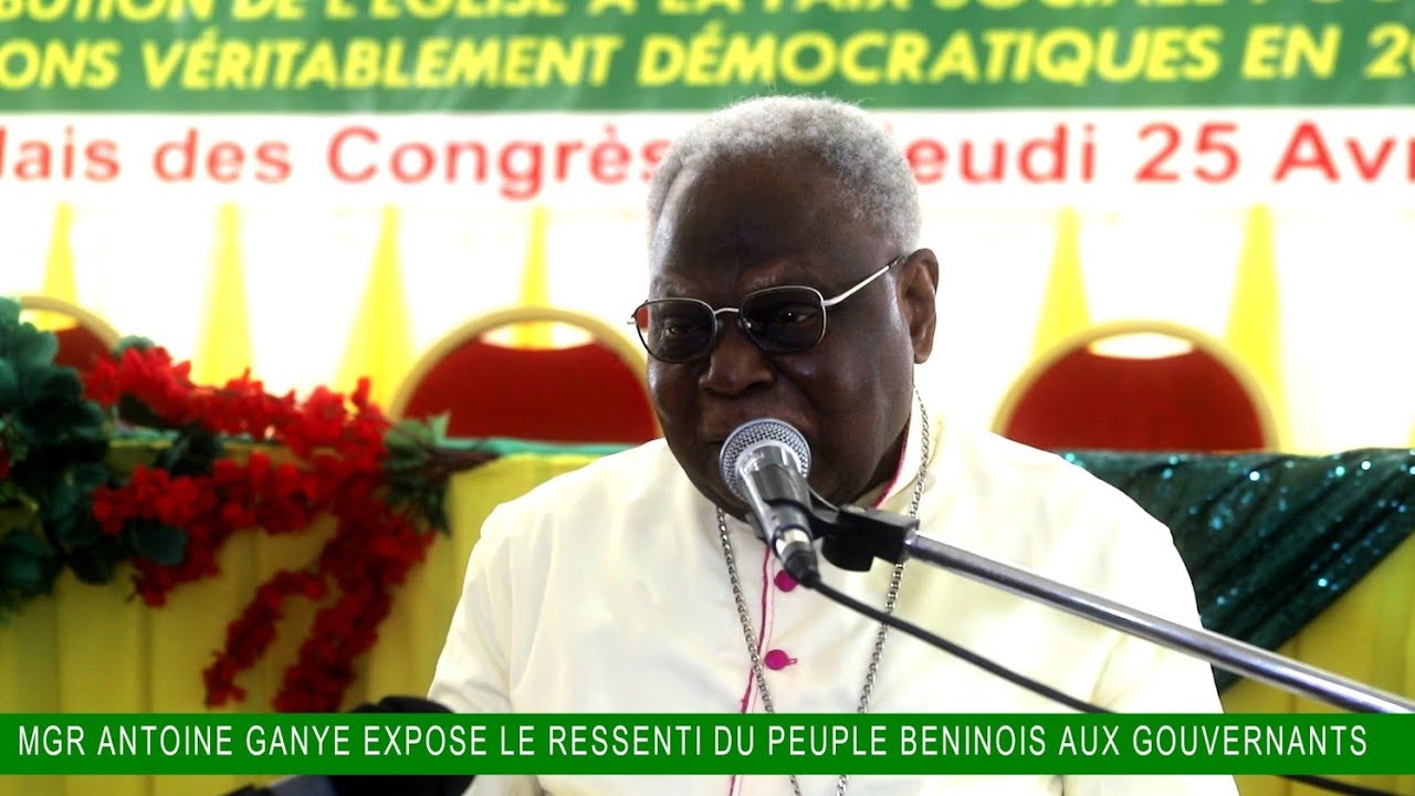 Monseigneur Antoine GANYE à cœur ouvert au Président Talon - YouTube