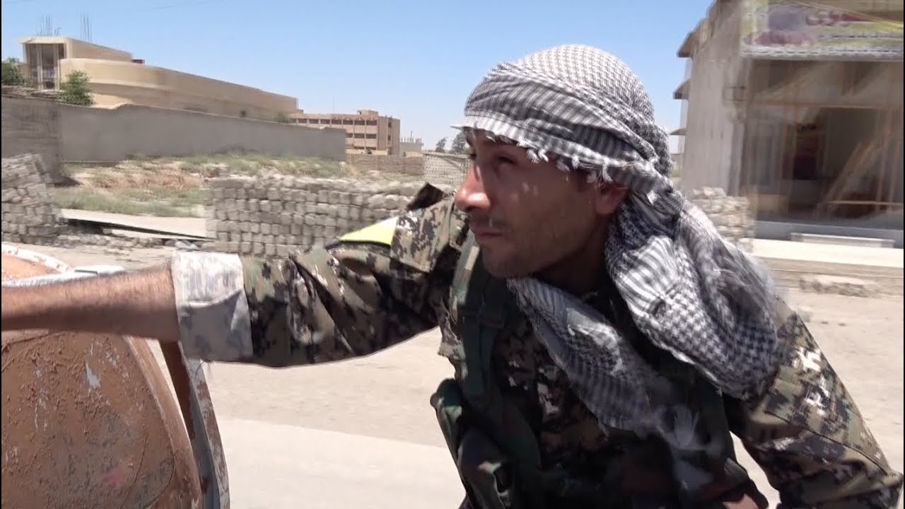 ROJAVA : une utopie au coeur du chaos syrien - YouTube