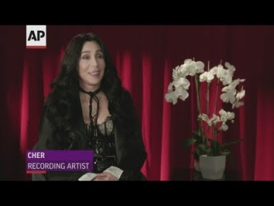 Cher on Trump: 'I'd put my fist through his face'