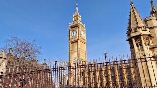 Queen Elizabeth Tower and Big Ben | Houses of Parliament | Westminster Abbey | Sights and Sounds