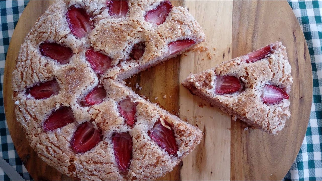 BOLO NATURAL DE MORANGO (POR FERNANDO COUTO)