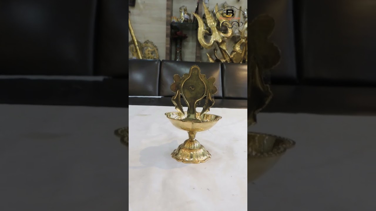 Brass Table Decor Oil Lamp, Shankh Deepak - 3.5*3*4.5 Inch (F776 E)