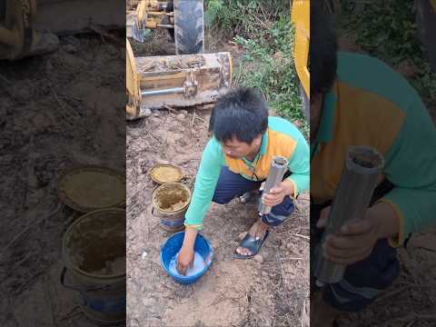 ต้องอัดจารบีก่อนลุยงานตอนเช้า #youtubeshorts #xcavator #automobile