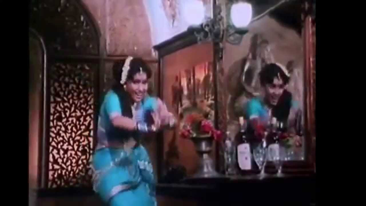 Bilanshi Nagin Nighali   Superhit Koli Song   De Dhadak Bedhadak Marathi Movie   Priya Berde