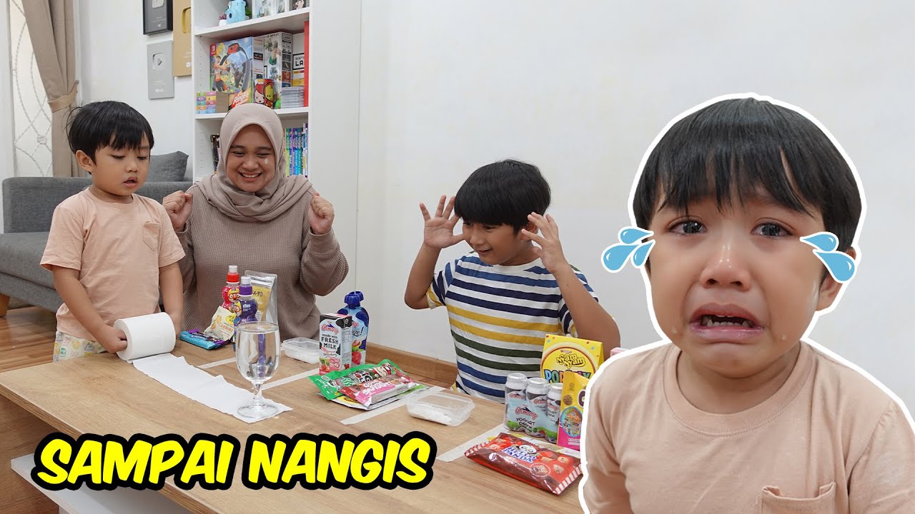 (PART 2) NYOBAIN PERMAINAN TIKTOK VIRAL - TISSUE ROLL CHALLENGE - Keluarga Ziyan